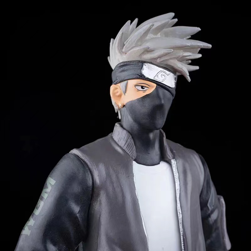 Naruto Figures: Hatake Kakashi - The Copy Ninja Comes to Life
